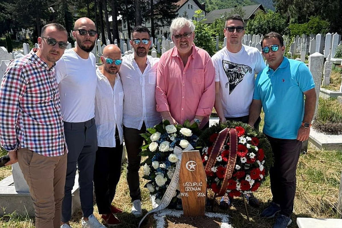 Legende Sarajeva i Željezničara odale počast Dženanu Uščupliću Legende Sarajeva i Željezničara odale počast Dženanu Uščupliću