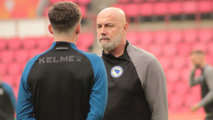 Mogu li Zmajevi iznenaditi Lale?