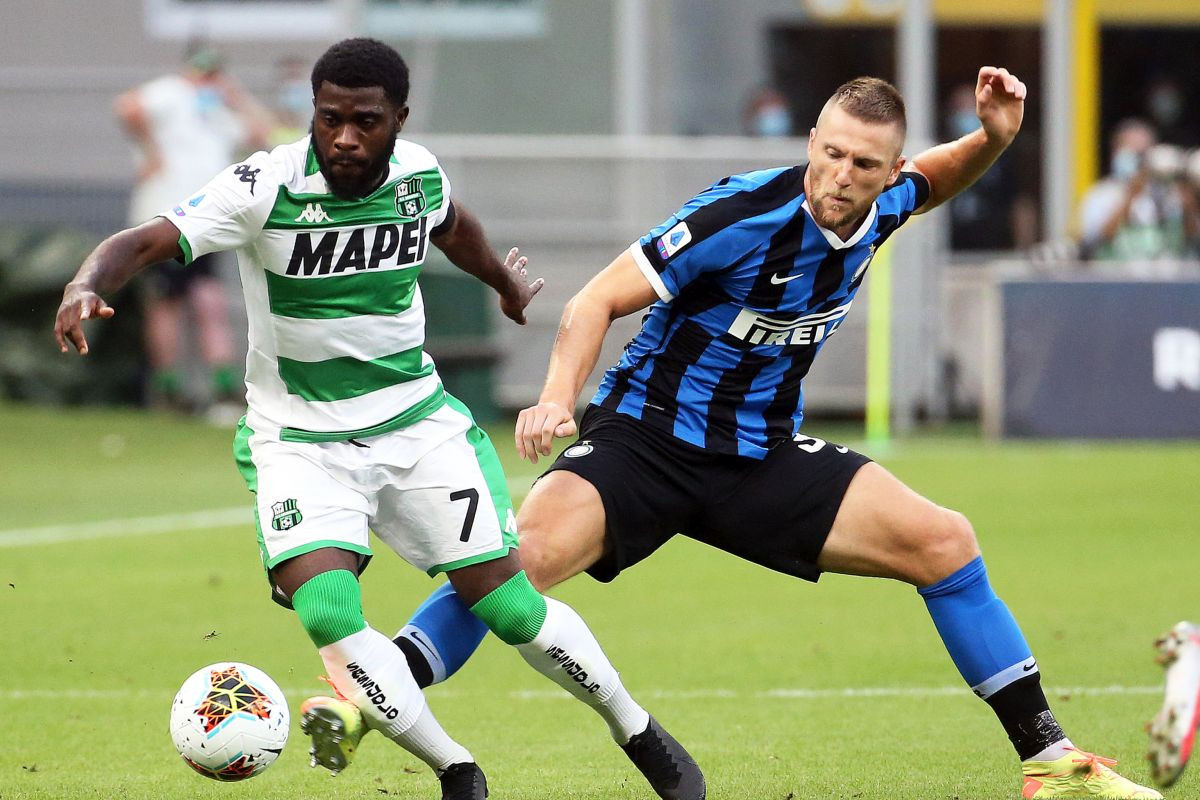 Najtežu kaznu u fudbalu za vrijeme koronavirusa dobio je Milan Skriniar Najtežu kaznu u fudbalu za vrijeme koronavirusa dobio je Milan Skriniar