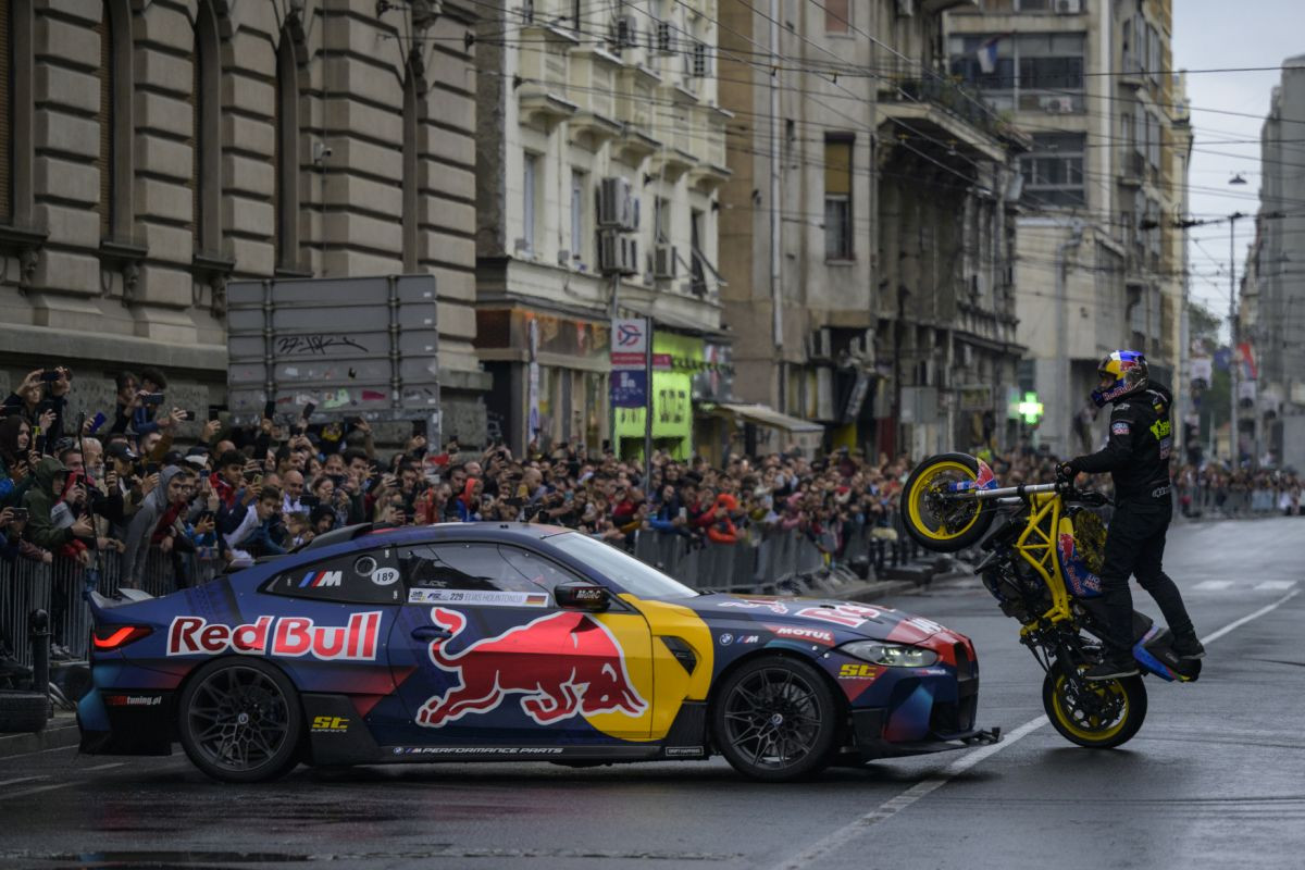 Arūnas Gibieža je virtuoz na motociklu koji nastupa na Red Bull Showrunu u Sarajevu