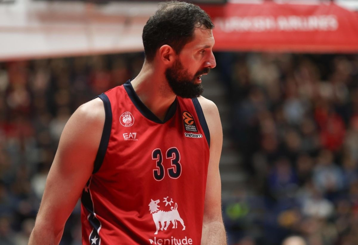 Mirotić otvorio dušu i naljutio one koji su mu najviše dali: "Ja sam Srbin pravoslavac" Mirotić otvorio dušu i naljutio one koji su mu najviše dali: "Ja sam Srbin pravoslavac"