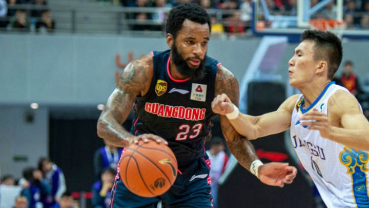 Malcolm Delaney na korak do Barcelone