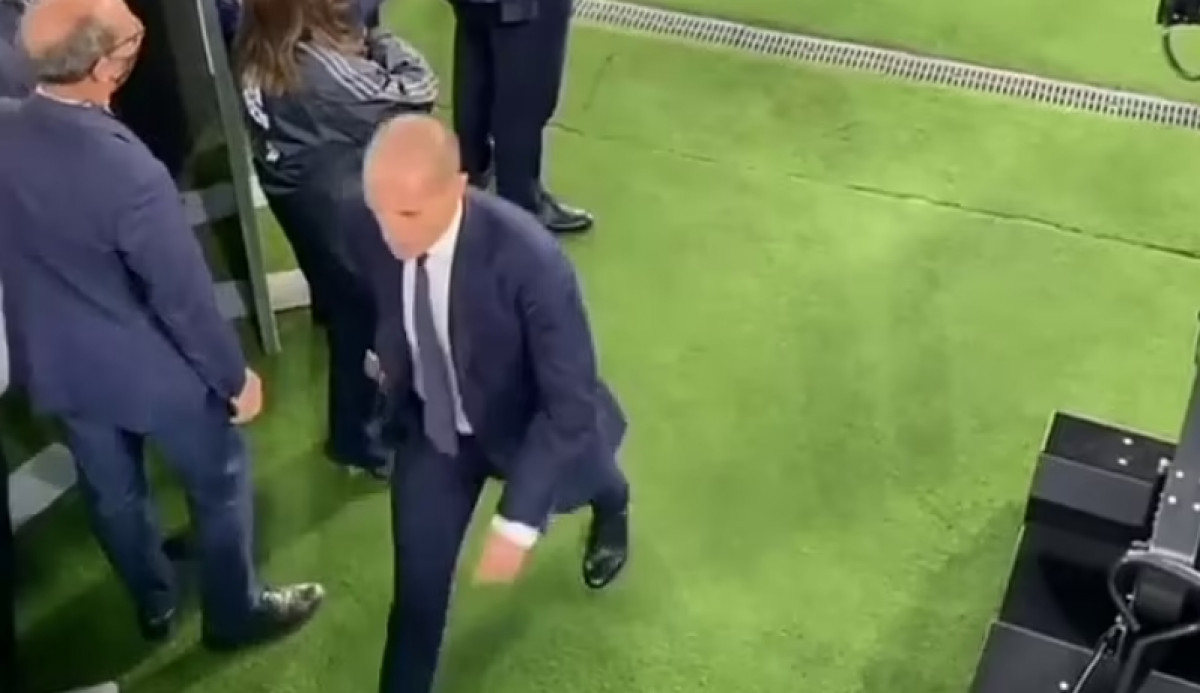 Kamera uhvatila 'bijesnog' Allegrija: Je***e, pa vi igrate za Juventus!