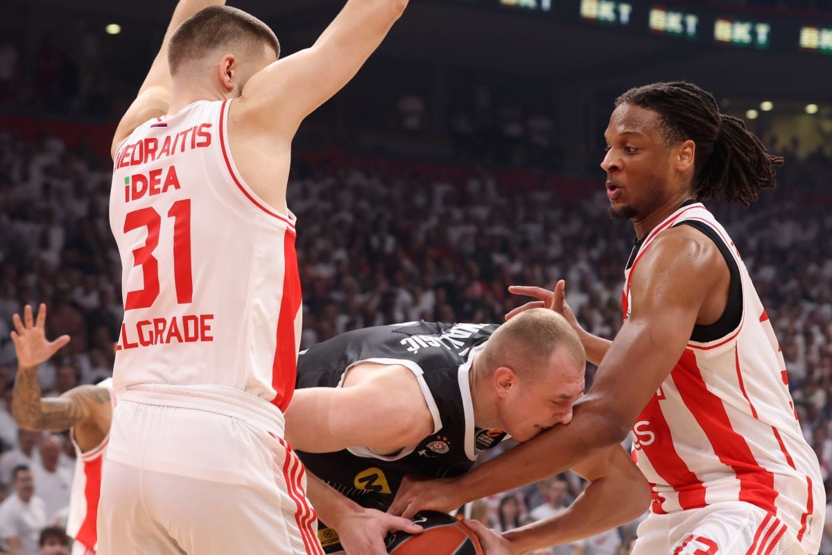 Crvena zvezda nije željela da mu pruži novu šansu, ali on nije dugo bio bez kluba Crvena zvezda nije željela da mu pruži novu šansu, ali on nije dugo bio bez kluba