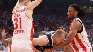 Crvena zvezda nije željela da mu pruži novu šansu, ali on nije dugo bio bez kluba