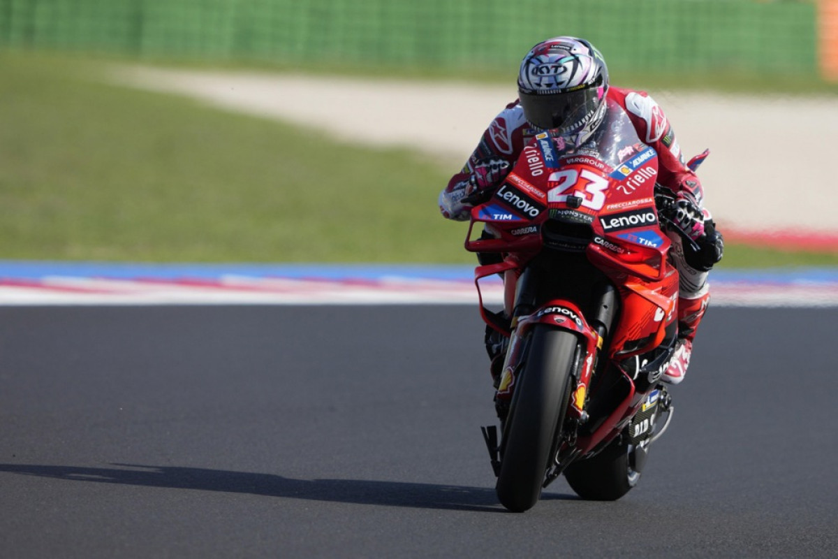 Enea Bastianini spašava italijansku čast, a Jorge Martín iskorištava Bagnaiin "poklon" Enea Bastianini spašava italijansku čast, a Jorge Martín iskorištava Bagnaiin "poklon"