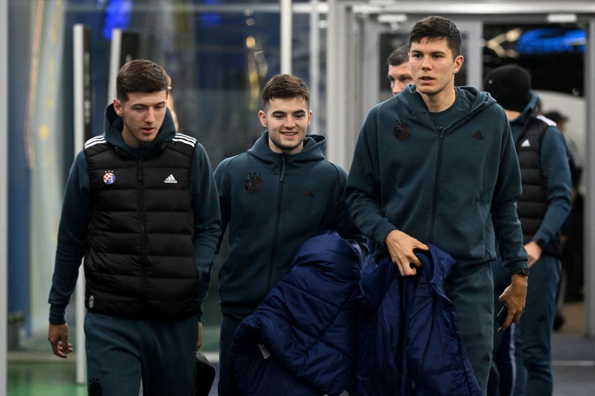 Dva Hrvata i Srbin na putu ka velikanu: Dinamo i Crvena zvezda pune kasu spektakularnim transferima! Dva Hrvata i Srbin na putu ka velikanu: Dinamo i Crvena zvezda pune kasu spektakularnim transferima!