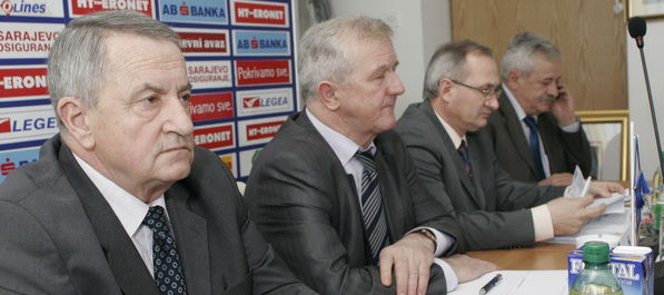 "Vrijeme je da Ušanović ode"