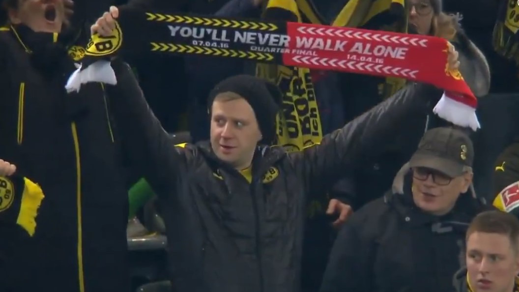 Stihovi od kojih ćete se naježiti: Navijači Dortmunda zapjevali "You'll Never Walk Alone"