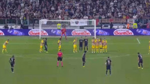 Fudbal ima novog kralja slobodnjaka - Ime mu je Dušan Vlahović!