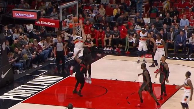 NBA na nogama: Jusuf Nurkić spektakularnom blokadom zaustavio Anthonyja Davisa