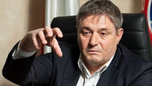 Dok svi čekaju otkaz Srbija ostala u nevjerici zbog odluke Fudbalskog saveza o Piksiju