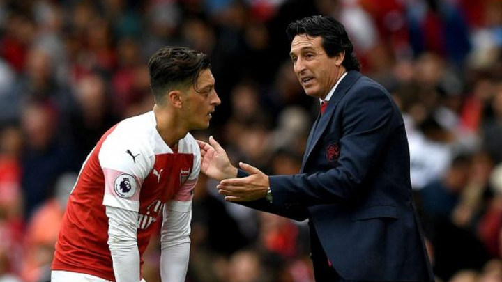 Emery "propjevao", tajni više nema: Ozil će biti ljut na cijelu momčad Arsenala