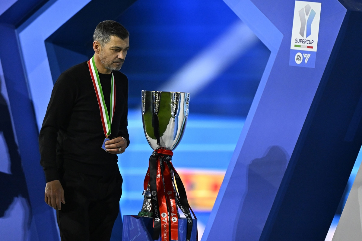 Conceicao ušao u historiju sa Milanom, a znao je i kako proslaviti: Kubanke i ples Conceicao ušao u historiju sa Milanom, a znao je i kako proslaviti: Kubanke i ples