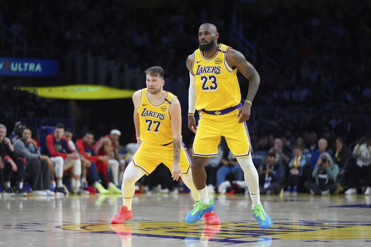 Ko će zaustaviti Lakerse? Luka Dončić i LeBron James zatrpali koš Knicksa!