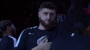 Nurkić protiv Lakersa predstavljen na bosanskom jeziku: "Dijete iz Svojata nikad nije ni sanjalo..."