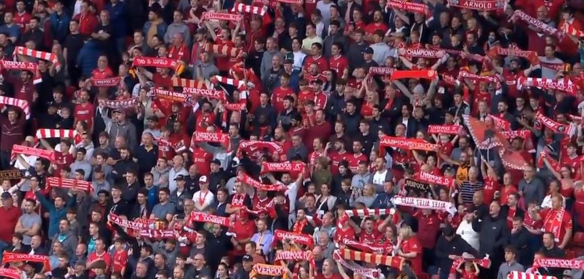 Korona je prošlost: Scene sa Anfielda probudile su emocije kod fudbalskih zaljubljenika