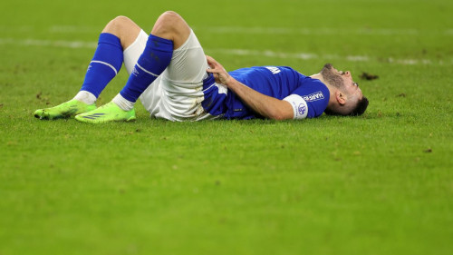 Schalke se vratio starim navikama sa porazima, Kolašinac povrijeđen napustio meč