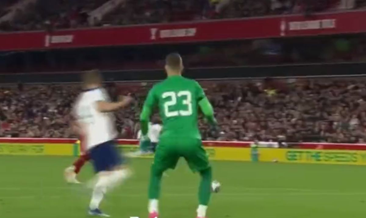 Srbija je doživjela poniženje u Engleskoj, komični gol za 1:1 je sve najavio