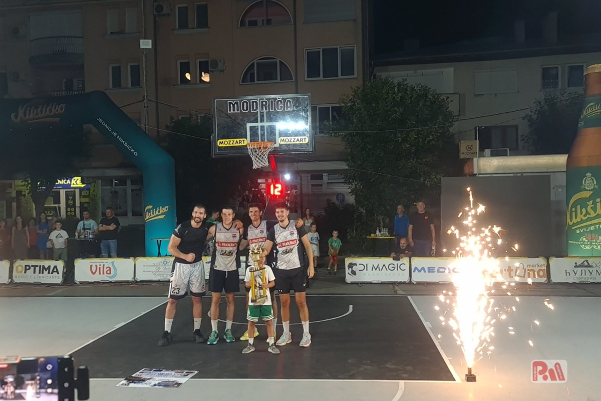 Uz podršku Mozzarta: Uspješno završen košarkaški turnir „3x3“ Modriča Uz podršku Mozzarta: Uspješno završen košarkaški turnir „3x3“ Modriča