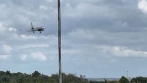 U Srbiji s čežnjom gledaju dolazak aviona -  U njemu je sve ono što su željeli, a nisu dobili
