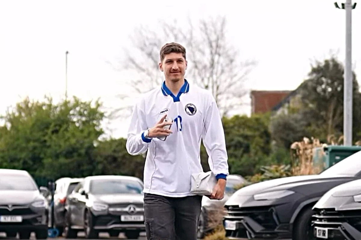 Za njega je sezona završena - Operisan Vitaly Janelt! Za njega je sezona završena - Operisan Vitaly Janelt!