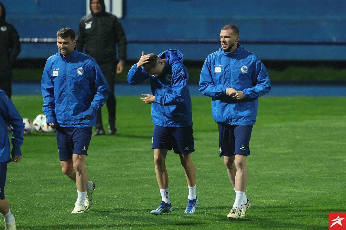 Za reprezentativca BiH stigla potvrda najgoreg mogućeg scenarija, ostaje mu samo jedno Za reprezentativca BiH stigla potvrda najgoreg mogućeg scenarija, ostaje mu samo jedno