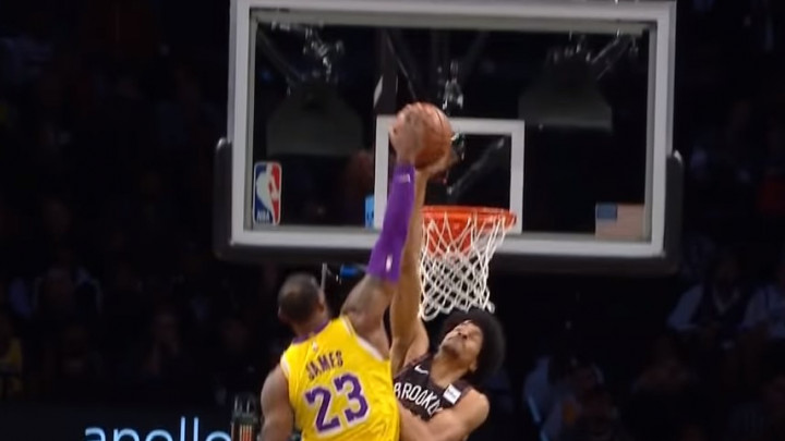 Ovakvu blokadu LeBron ne pamti