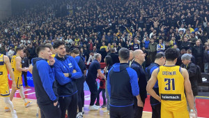 Fotografija iz Mejdana sve govori: Pogledajte kako su bh. košarkaši pratili meč Hrvatske u Zadru