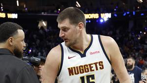 Jokić ispisuje historiju kakvu NBA ne pamti: Ono što je uradio ostavilo je u čudu i velikog Jordana