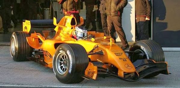 McLaren na predstavljanju bez glavnog sponzora