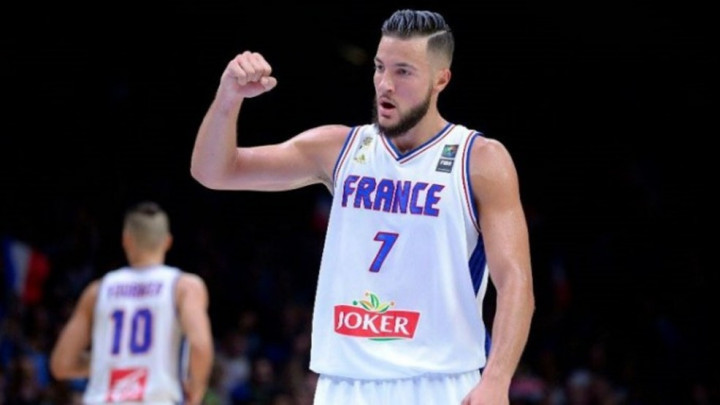 Lauvergne se zahvalio Partizanu ali ostaje u Fenerbahceu