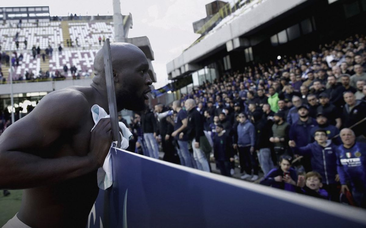 Scena poslije utakmice najbolje pokazuje na šta je spao Lukaku!