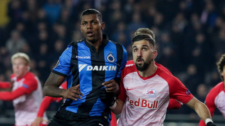 Aston Villa se sprema za PL: Obara se klupski rekord zbog robusnog napadača!