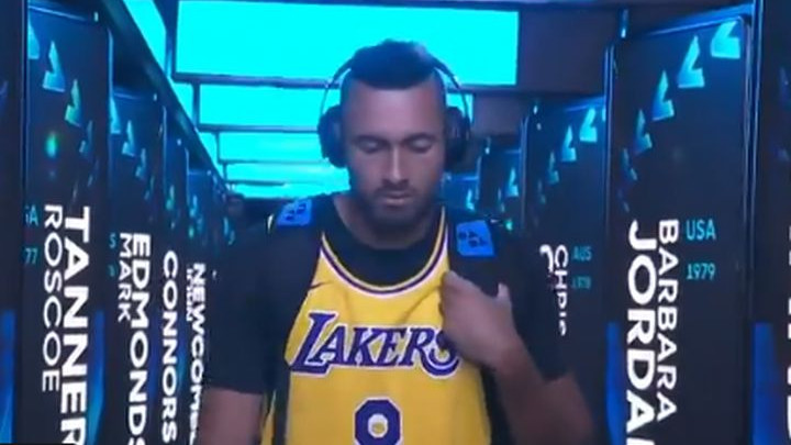Nick Kyrgios izašao na terenu u dresu Kobeja Bryanta, pa zaplakao