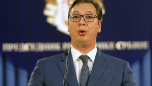 Aleksandar Vučić kao košarkaši trener komentarisao meč Srbije, pa poručio: "Pobijedite Ameriku"