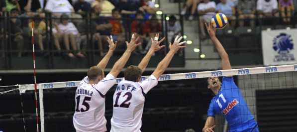 Odbojkaši Italije prvi finalisti