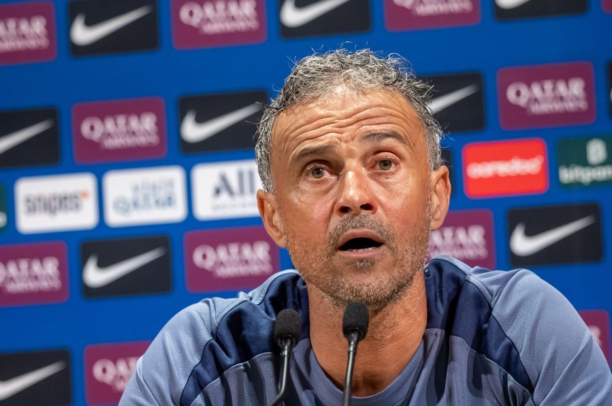 Luis Enrique doživio tešku nesreću! Trener PSG-a mora na hitnu operaciju zbog loma ključne kosti