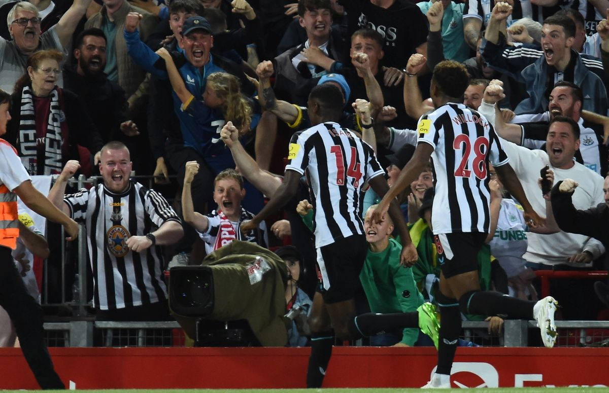 Isak golom sa bijele tačke u 93. minuti produžio snove Newcastlea o Ligi prvaka