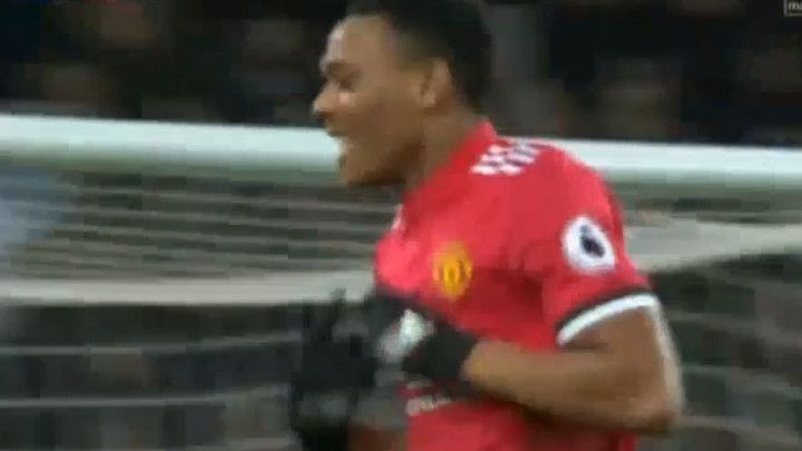Sjajan gol Martiala za vodstvo Uniteda na Goodisonu