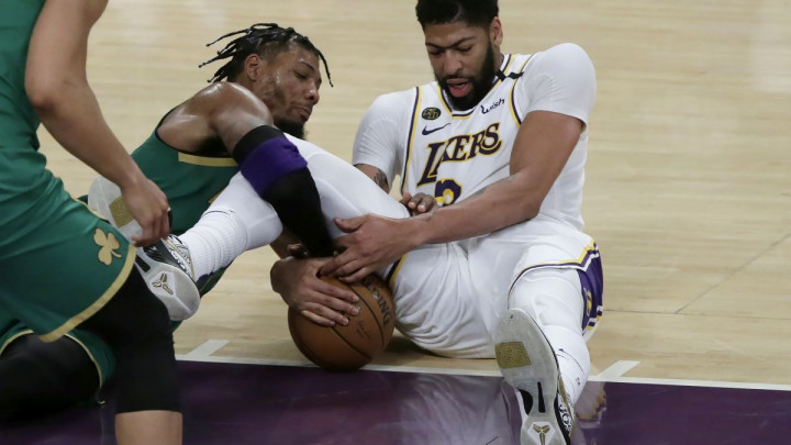 Napušta li Davis Lakerse nakon samo jedne sezone?