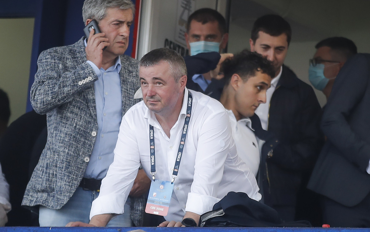 Ovo je moćni srpski tajkun koji je poznatom Hrvatu uzeo hljeb iz ruku: "Ni Vučić mu ne može ništa" Ovo je moćni srpski tajkun koji je poznatom Hrvatu uzeo hljeb iz ruku: "Ni Vučić mu ne može ništa"
