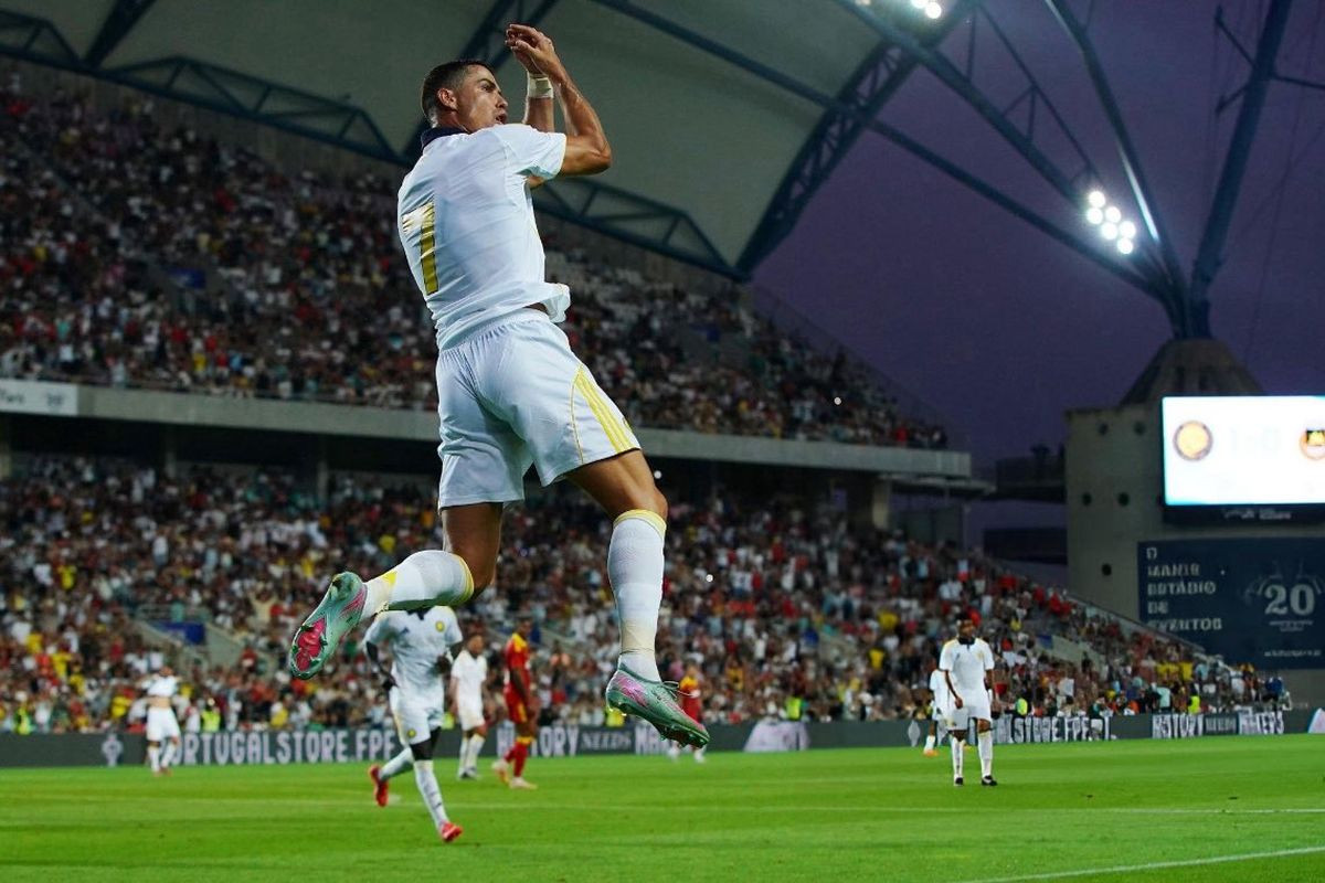 Ljudi, njemu je 40 godina - Nestvarno je kakav fudbal igra Cristiano Ronaldo!