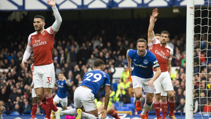 Everton na Goodisonu srušio Arsenal, Kolašinac odigrao samo prvo poluvrijeme