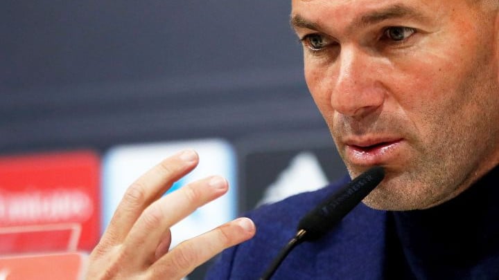 Agent Zinedinea Zidanea: On neće raditi u Engleskoj!