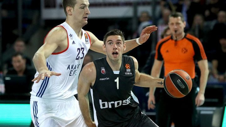 Omić potpisao za Crvenu zvezdu