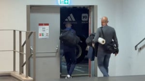 Pognuta glava i tuga u očima najboljeg na svijetu, sinoć mu se desilo ono najgore