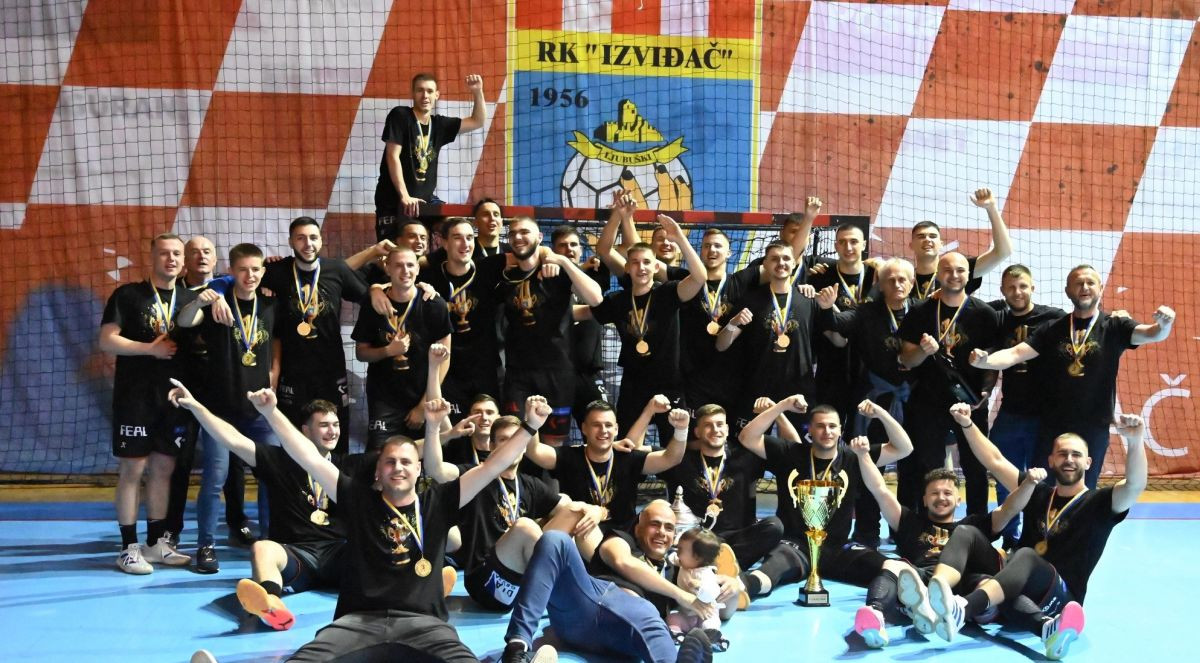 Izviđač osvojio Kup Bosne i Hercegovine i potvrdio sjajnu sezonu Izviđač osvojio Kup Bosne i Hercegovine i potvrdio sjajnu sezonu