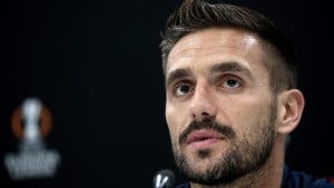 Nova Ex-Yu kolonija: Doveli ponajboljeg Bosanca, razbijaju kasu za Hrvata, sad stiže Dušan Tadić!