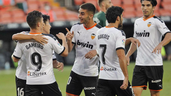 Poslije Atletico Madrida i Valencia otkrila da ima dvojicu zaraženih
